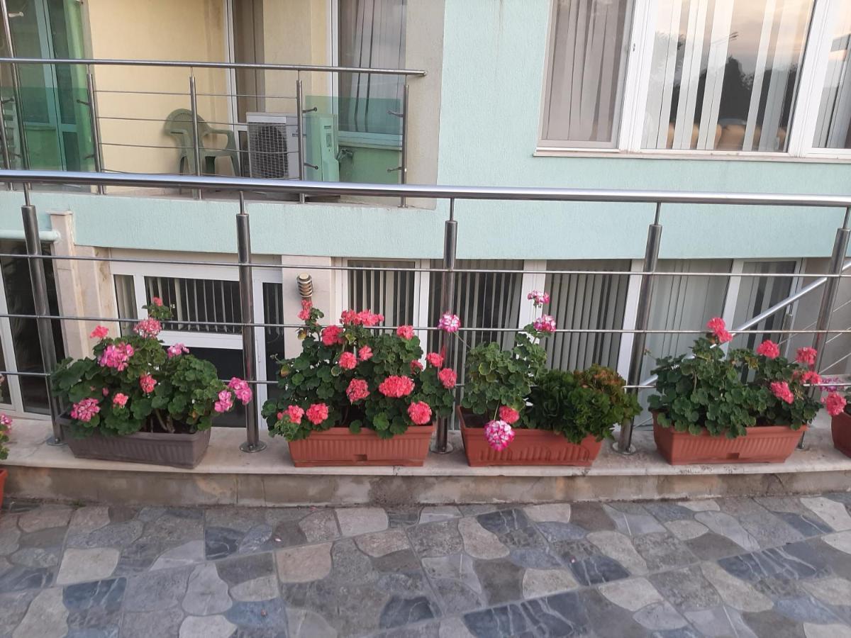 Family Hotel Coral Созополь Екстер'єр фото