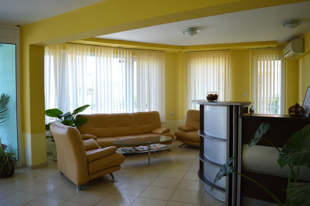 Family Hotel Coral Созополь Екстер'єр фото