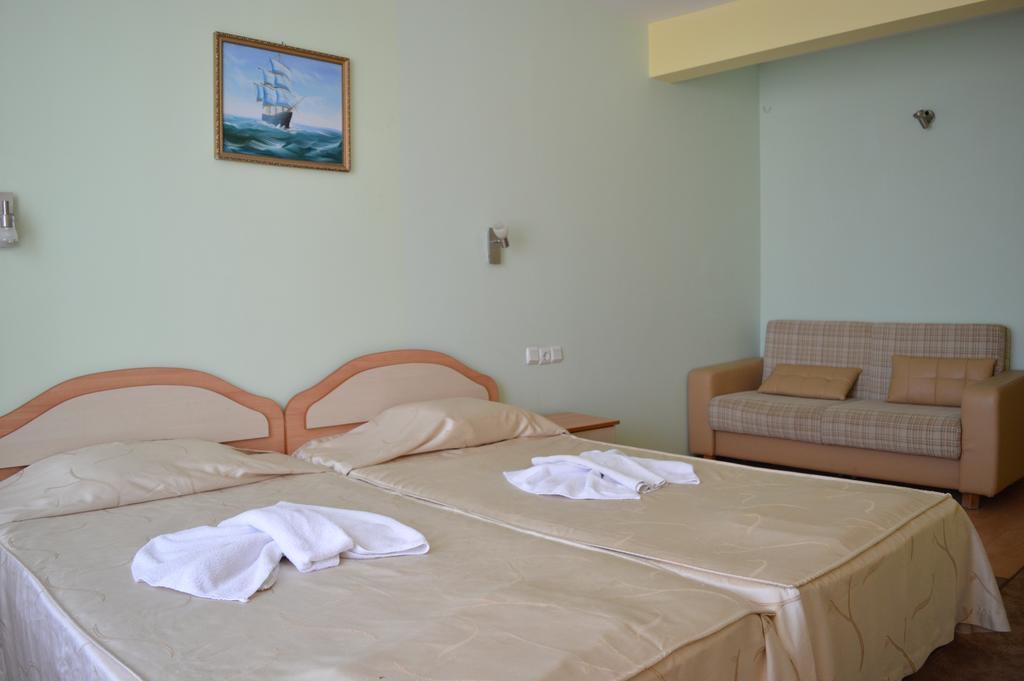 Family Hotel Coral Созополь Екстер'єр фото