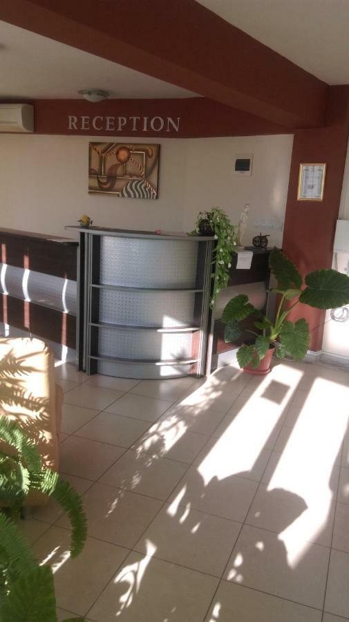 Family Hotel Coral Созополь Екстер'єр фото